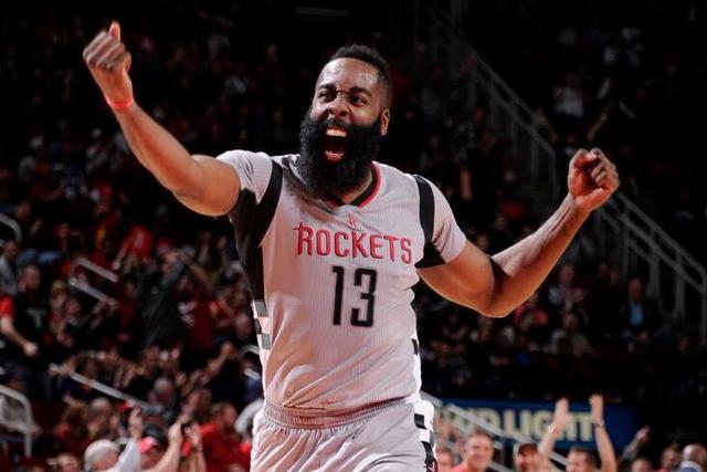 斯诺克世锦赛八强赛：赵心童、吴宜泽暂时战平对手