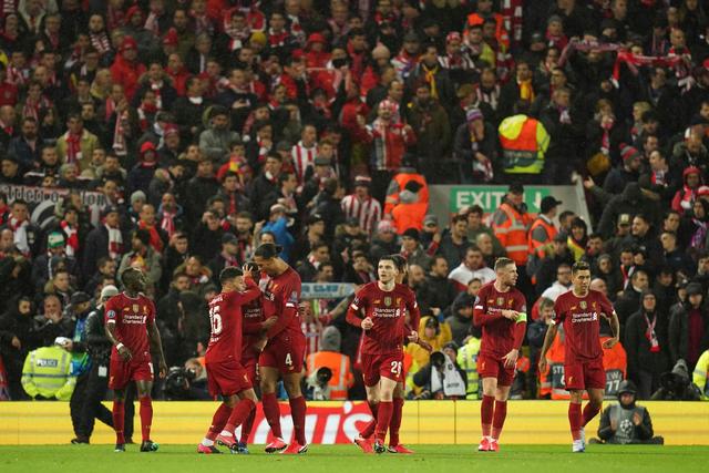 西多夫之子在昨日被丰塞卡征调 跟米兰一线队训练